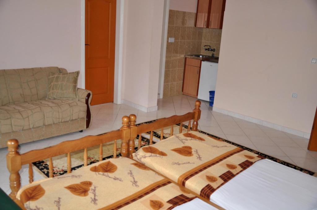 Apartments Perezaj Ülgün Dış mekan fotoğraf